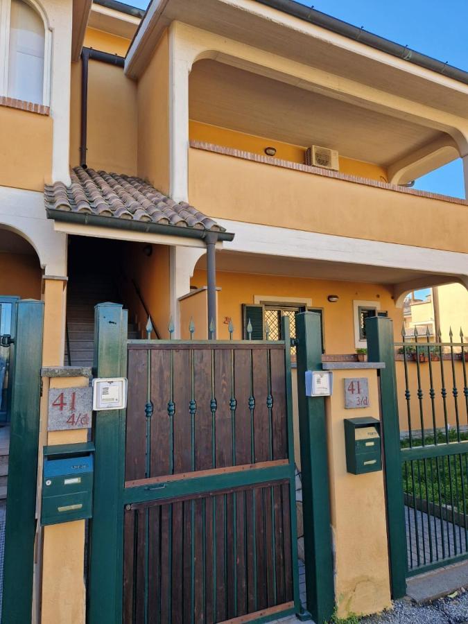 Casa Elsa Apartment Palidoro Bagian luar foto
